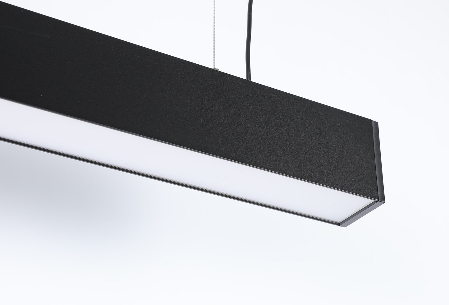 Sand Black Linear Light 5575-0620 20W 3CCT (TEKLED)