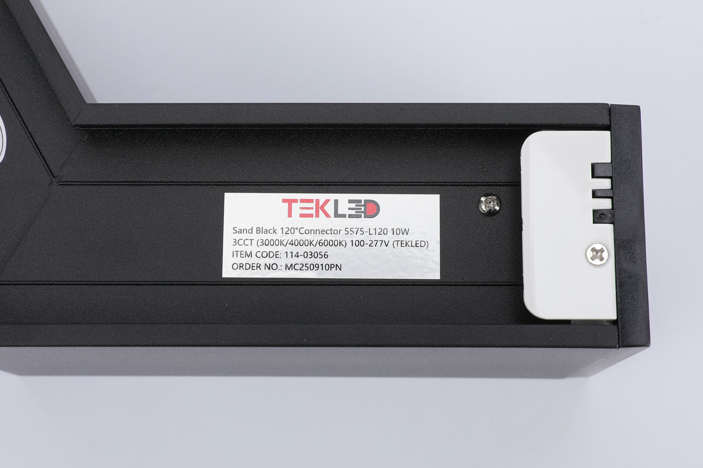 Накладной светодиодный светильник LED 8 Вт, черный (TEKLED)