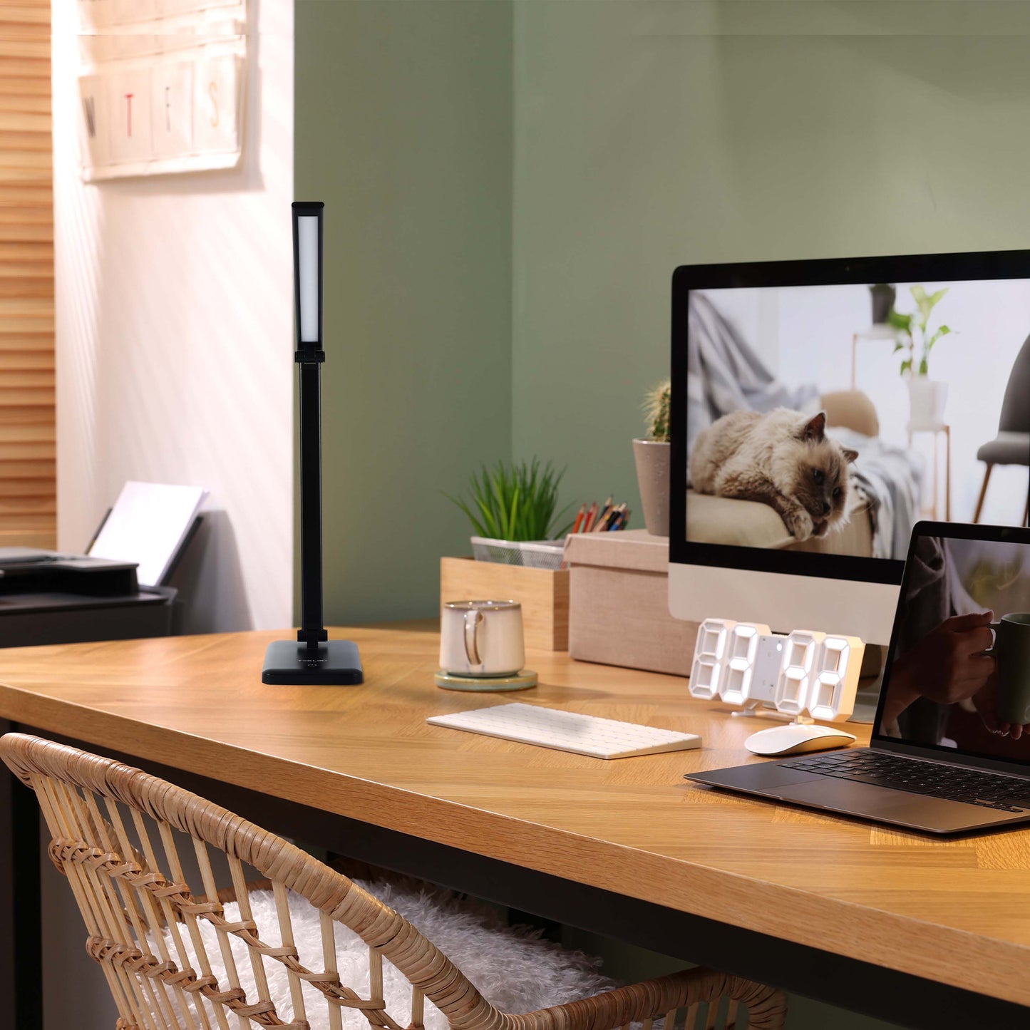 Настольный LED-Светильник PH376