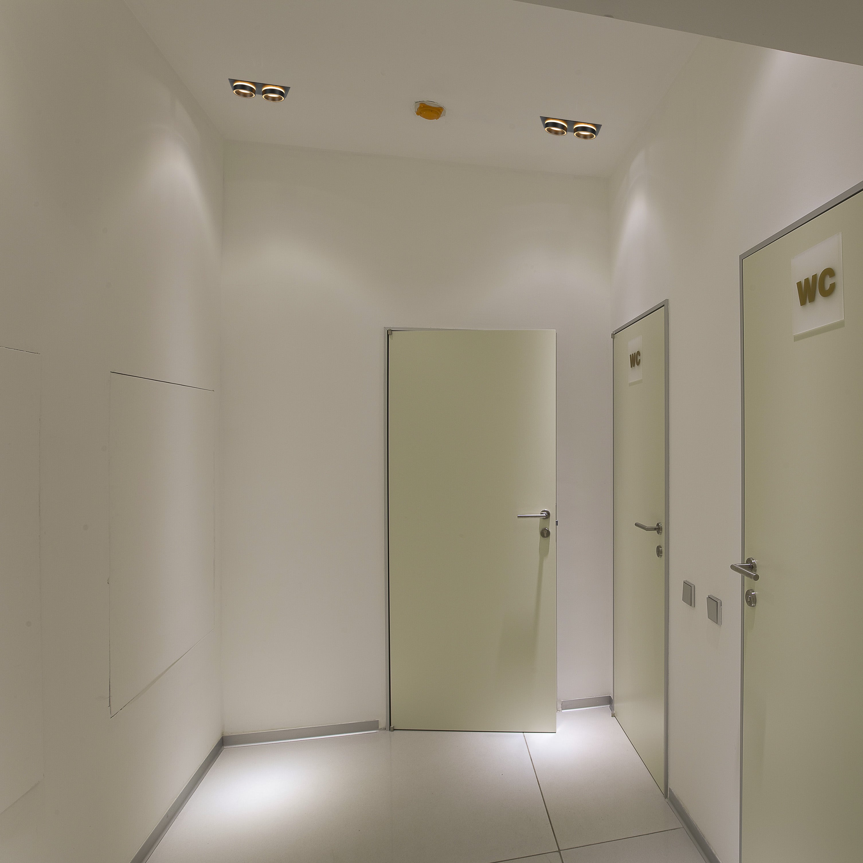 Low UGR Fixed Recessed FR505 GX53 Downlighter Square