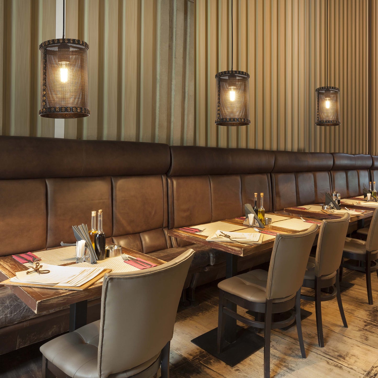 Металл лазермен кесілген глобус пішіні бар Malunga аспа шамы E27