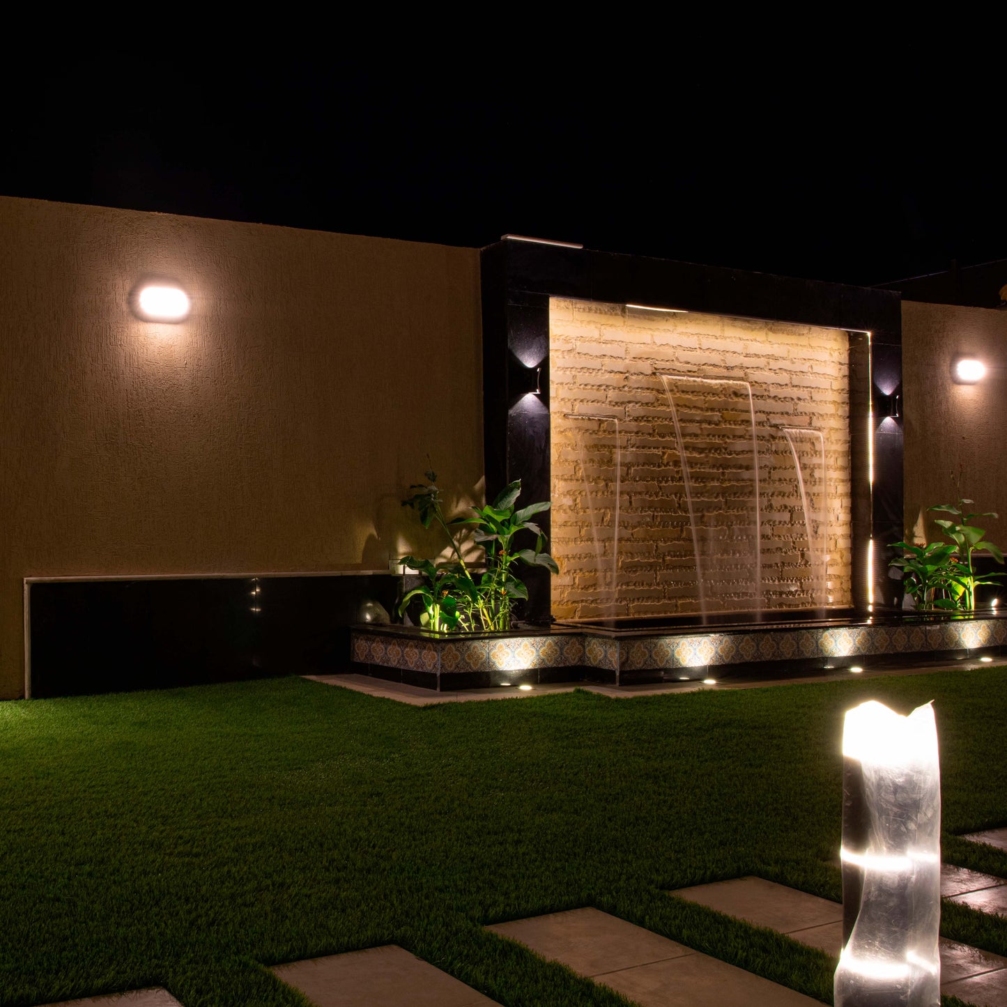 Уличный светильник LED FD016-4 (20W, 6000K, серый, IP65)