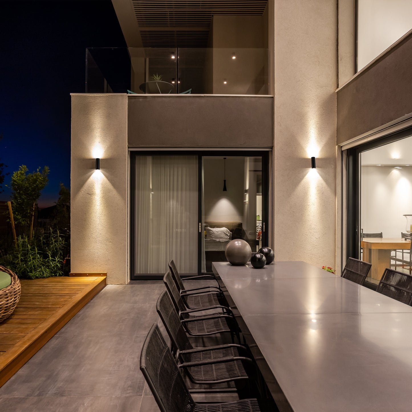 Настенный светильник LED (IP54, 3000K, чёрный)