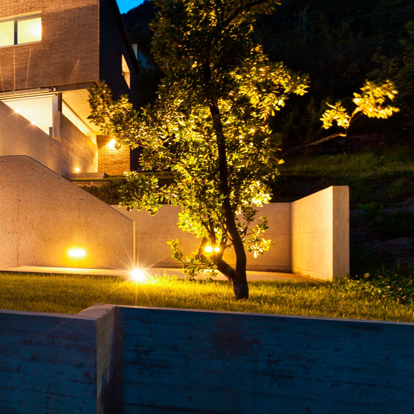 Прожектор LED SP001 (IP65)