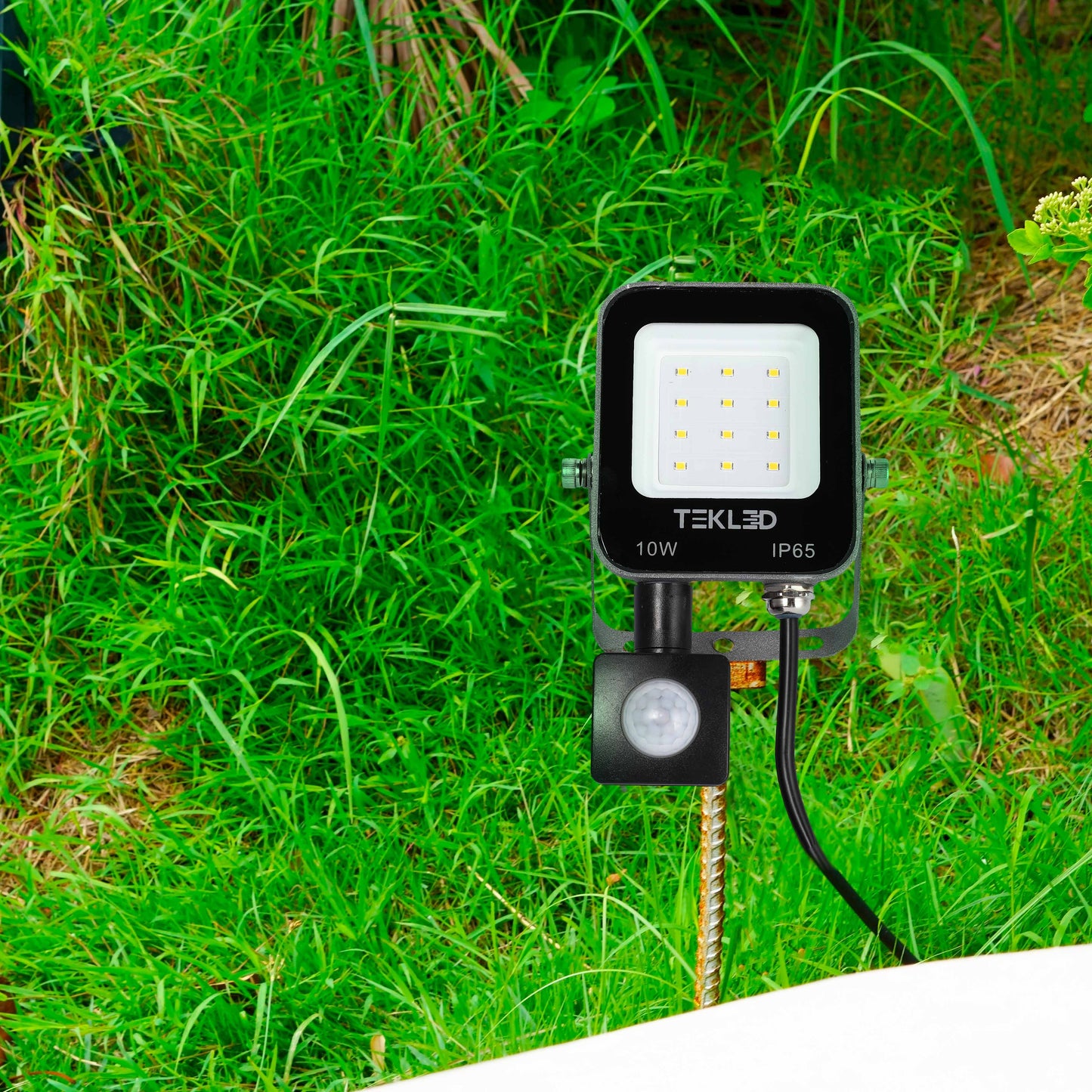 Прожектор LED SMD SENSOR (IP65)