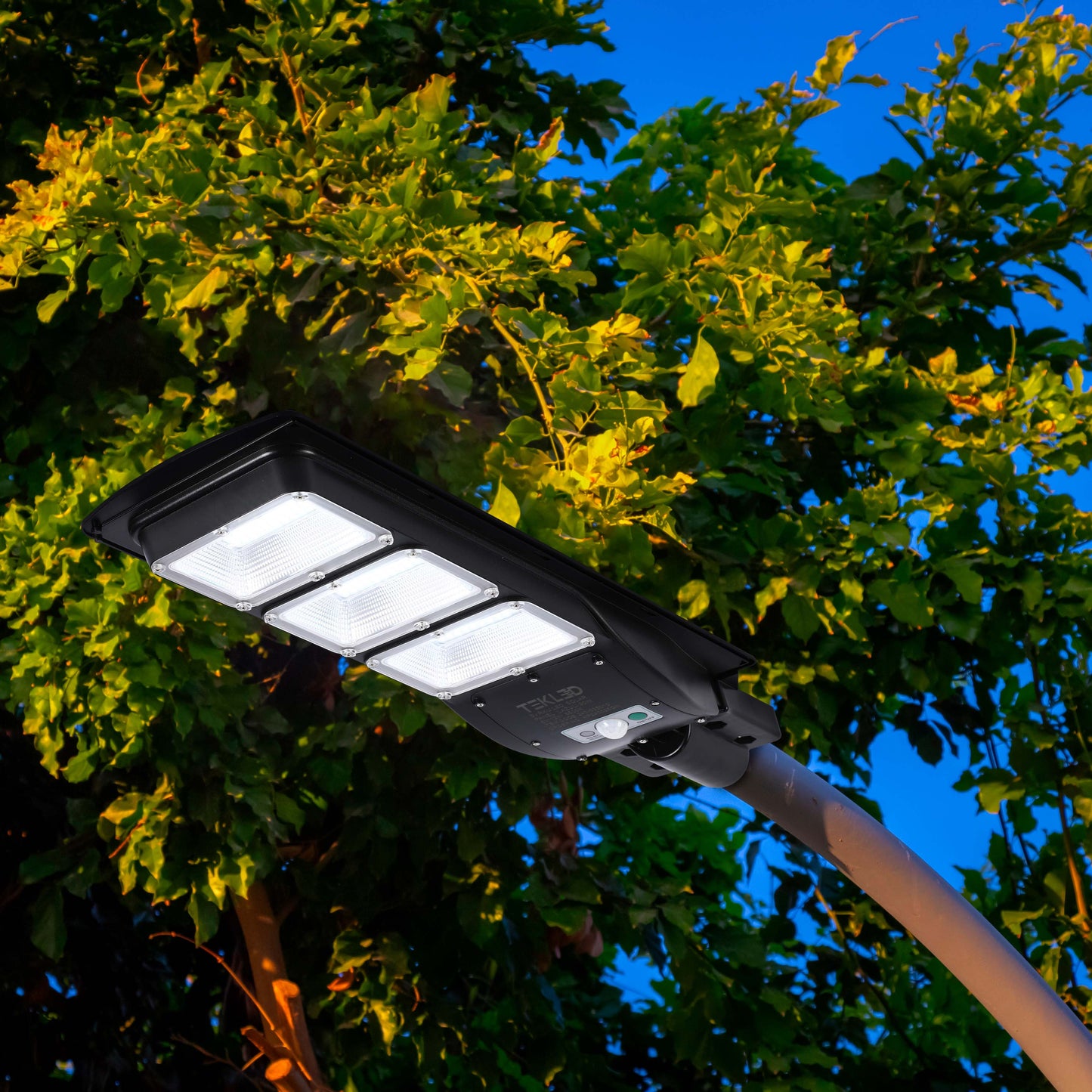 Автономный Уличный Светильник RKU LED LAZULI