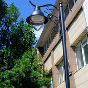 HJ01 - екпін жолағы және GU5.3 негізі бар заманауи трек шамы.
