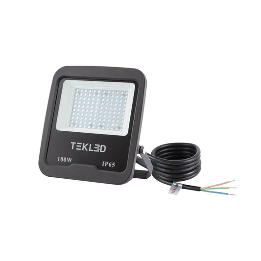 Основное изображение светодиодного прожектора SMD 3030 на 100 Вт, идеального для использования в наружном освещении и коммерческих помещениях.