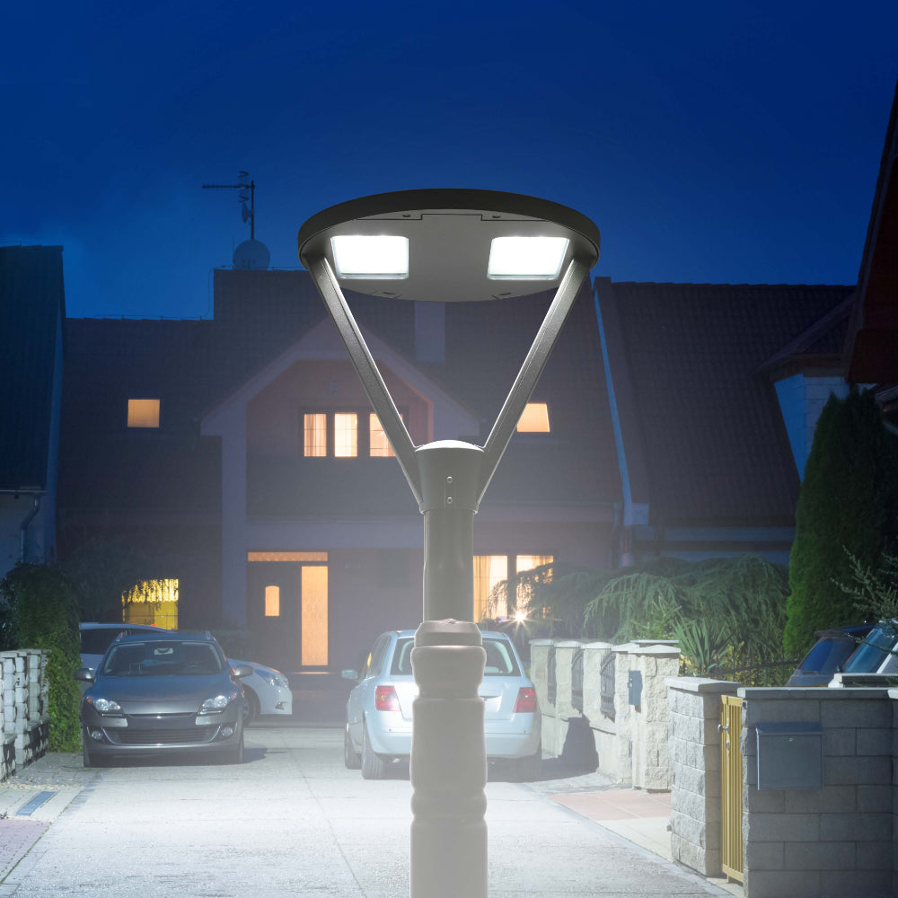 LED фонарь для садовой дорожки, идеален для современного ландшафта, усиливая стиль загородного участка.